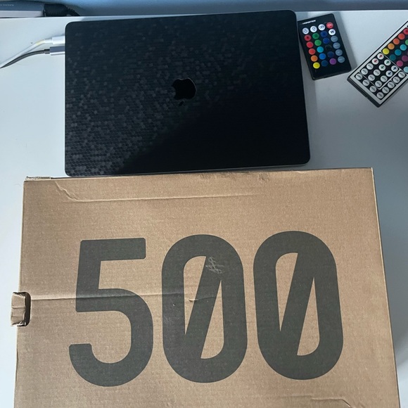 Yeezy 500 Blush size 9 - Picture 9 of 10